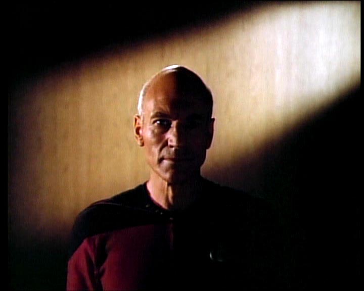 Star Trek Bilder - The Next Generation - Der Mächtige