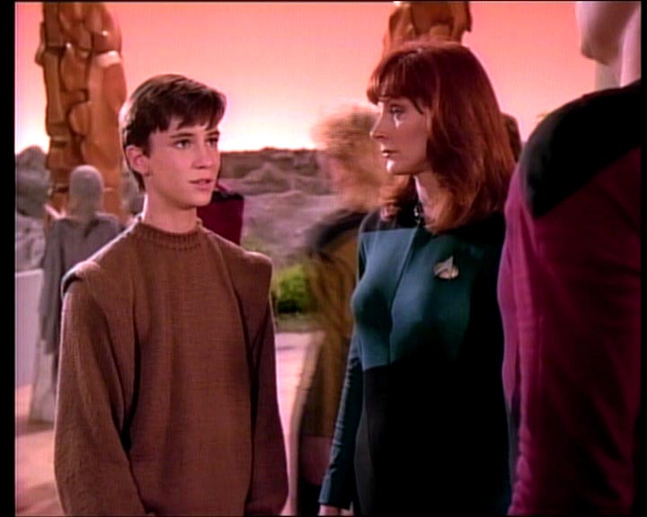 Star Trek Bilder - The Next Generation - Der Mächtige