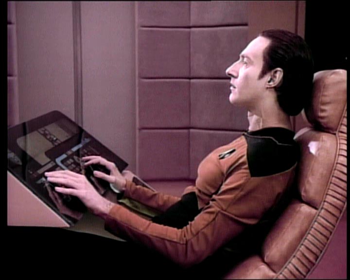 Star Trek Bilder - The Next Generation - Der Mächtige