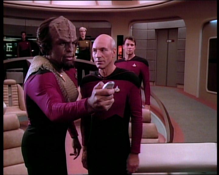 Star Trek Bilder - The Next Generation - Der Mächtige