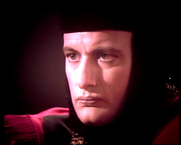 Star Trek Bilder - The Next Generation - Der Mächtige