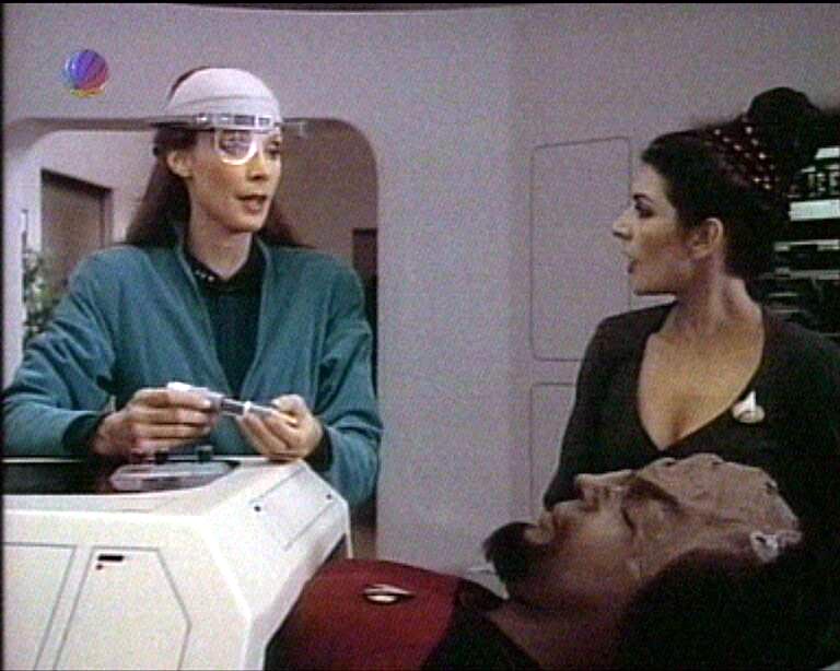 Star Trek Bilder - The Next Generation - Die geheimnisvolle Kraft