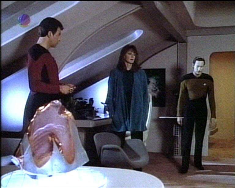 Star Trek Bilder - The Next Generation - Die geheimnisvolle Kraft