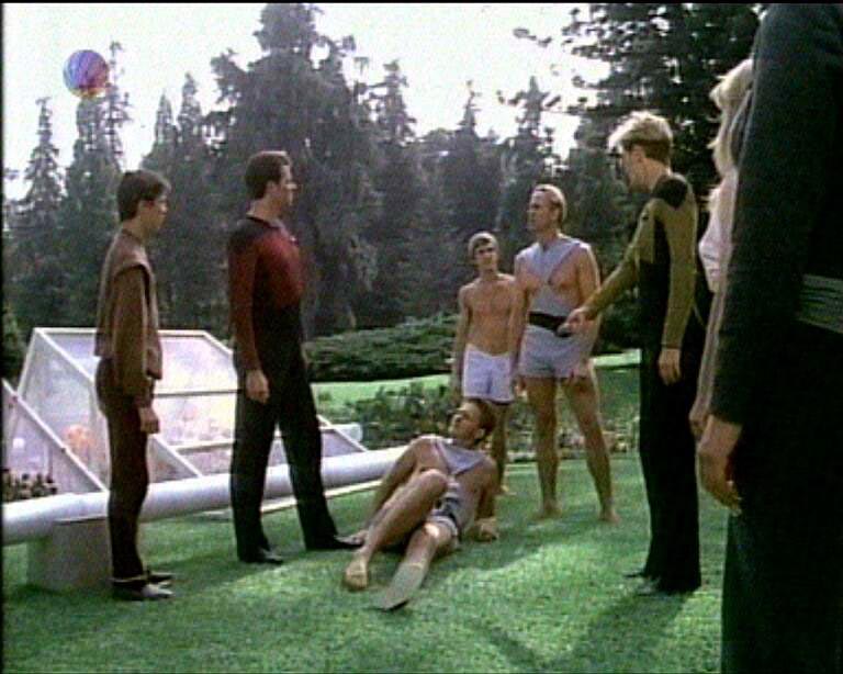 Star Trek Bilder - The Next Generation - Das Gesetz der Edo