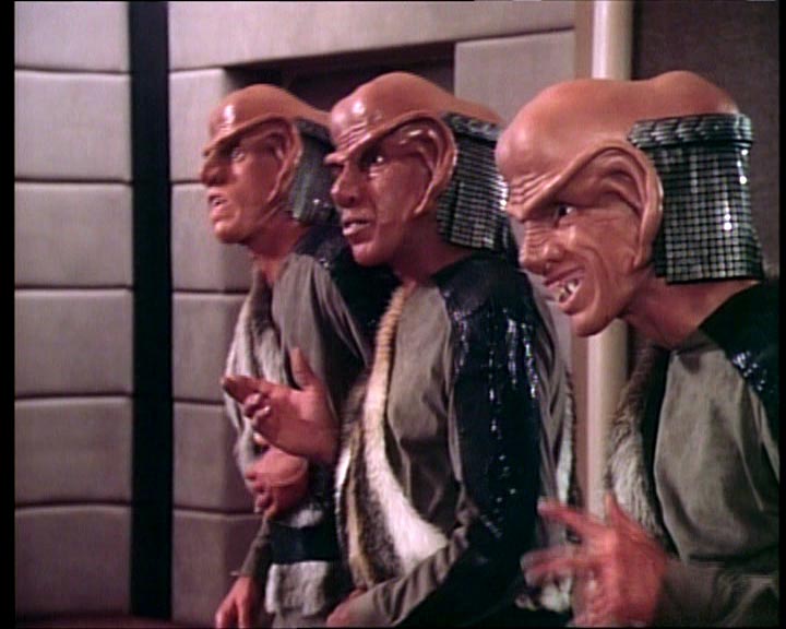 Star Trek Bilder - The Next Generation - Die Schlacht von Maxia
