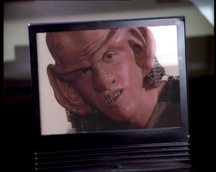 Star Trek Bilder - The Next Generation - Die Schlacht von Maxia
