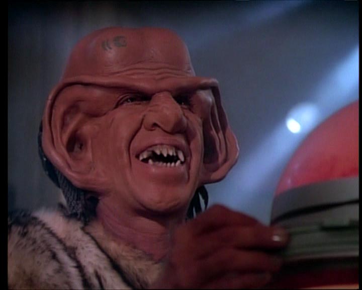 Star Trek Bilder - The Next Generation - Die Schlacht von Maxia