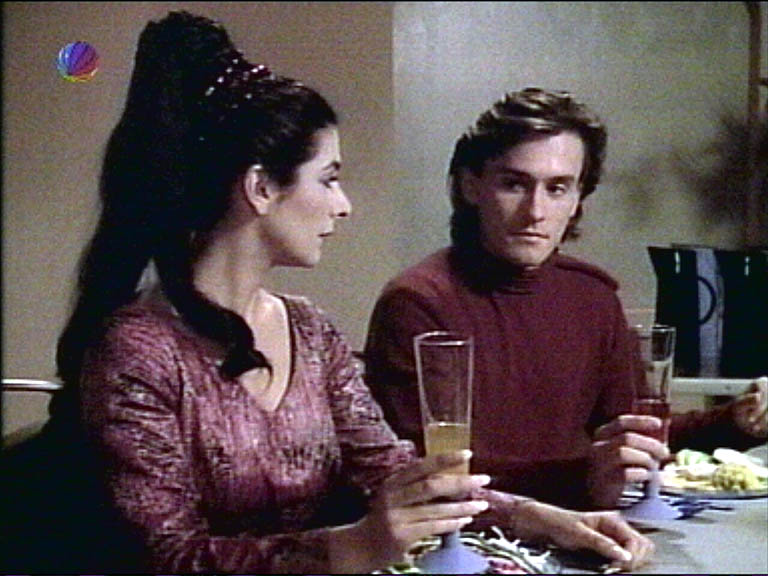 Star Trek Bilder - The Next Generation - Die Frau seiner Träume