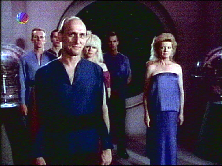 Star Trek Bilder - The Next Generation - Die Frau seiner Träume