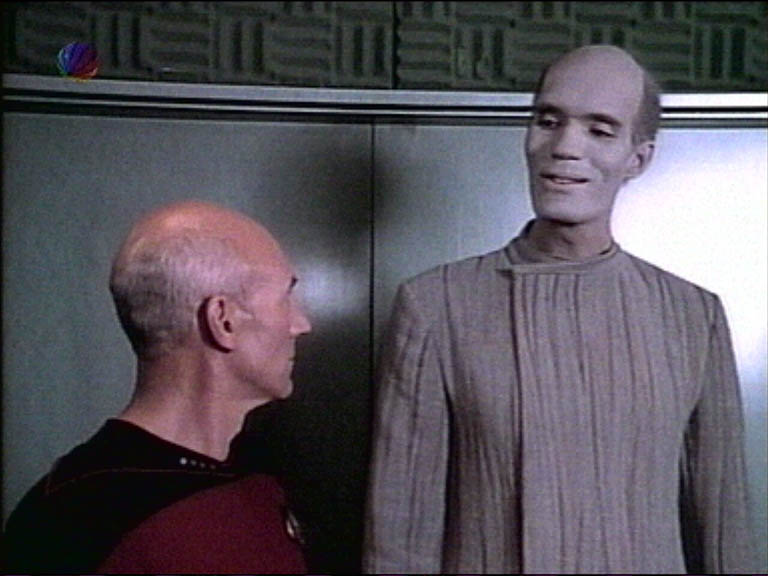 Star Trek Bilder - The Next Generation - Die Frau seiner Träume