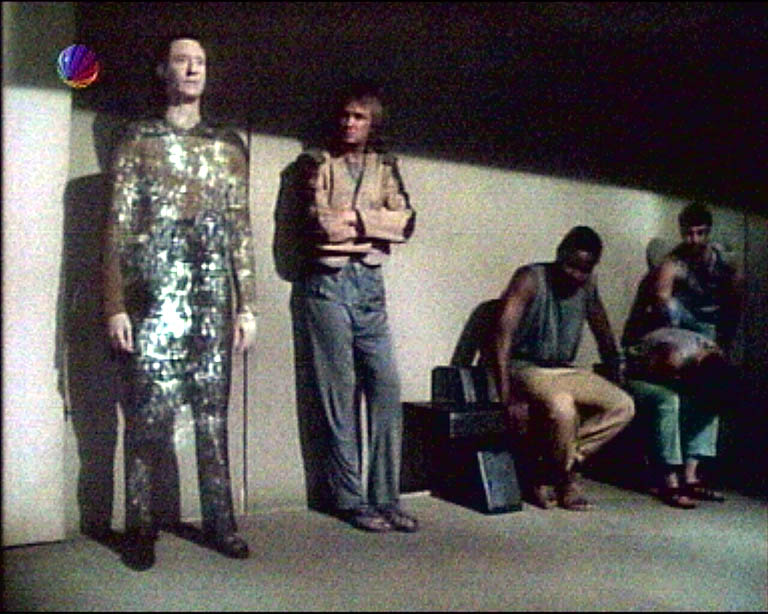 Star Trek Bilder - The Next Generation - Planet Angel One