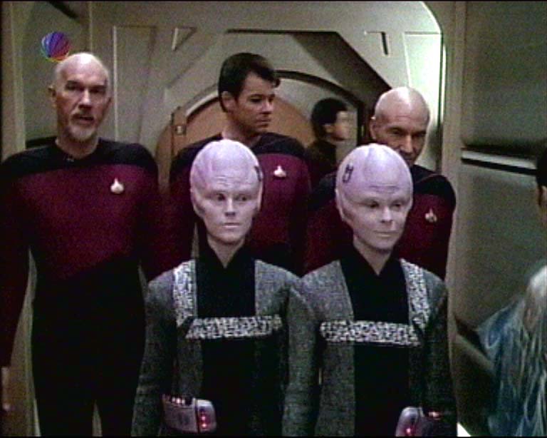 Star Trek Bilder - The Next Generation - 11001001