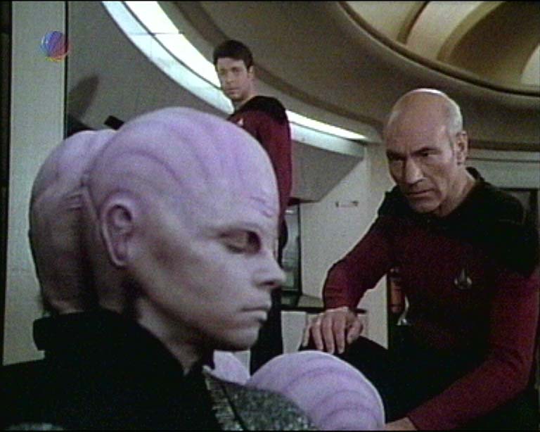 Star Trek Bilder - The Next Generation - 11001001