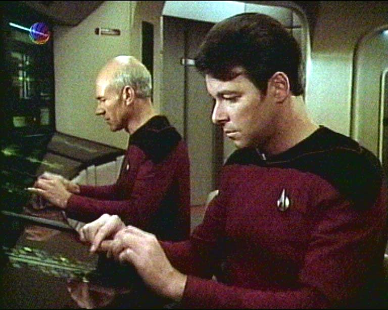 Star Trek Bilder - The Next Generation - 11001001
