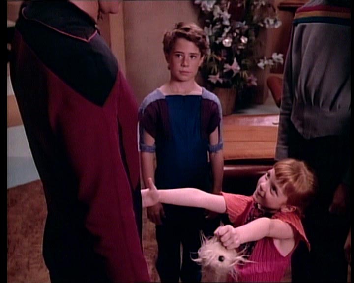 Star Trek Bilder - The Next Generation - Die Sorge der Aldeaner