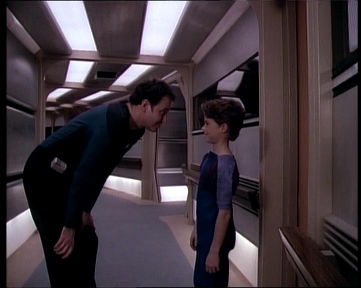 Star Trek Bilder - The Next Generation - Die Sorge der Aldeaner