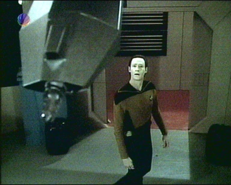 Star Trek Bilder - The Next Generation - Ein Planet wehrt sich
