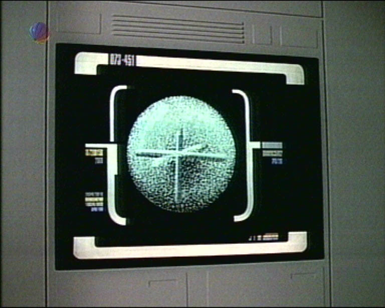 Star Trek Bilder - The Next Generation - Ein Planet wehrt sich