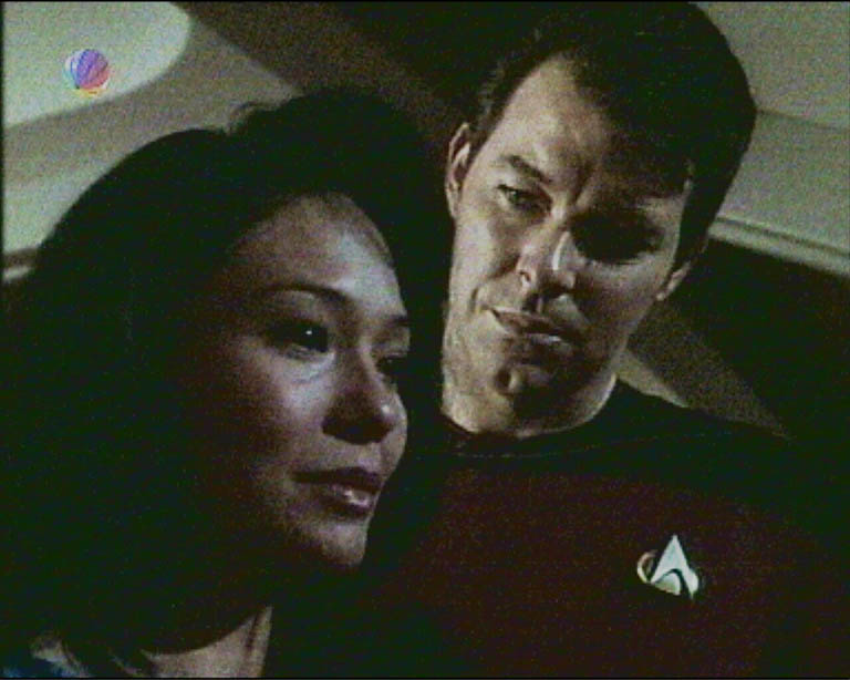 Star Trek Bilder - The Next Generation - Ein Planet wehrt sich