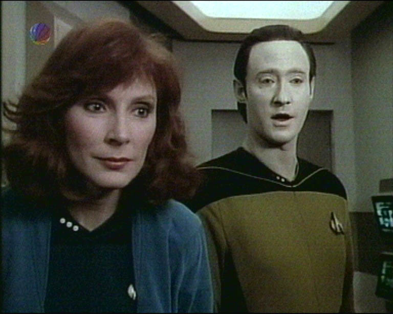 Star Trek Bilder - The Next Generation - Ein Planet wehrt sich
