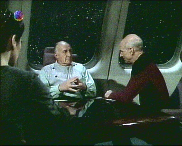 Star Trek Bilder - The Next Generation - Ein Planet wehrt sich
