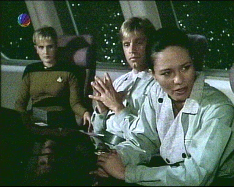 Star Trek Bilder - The Next Generation - Ein Planet wehrt sich