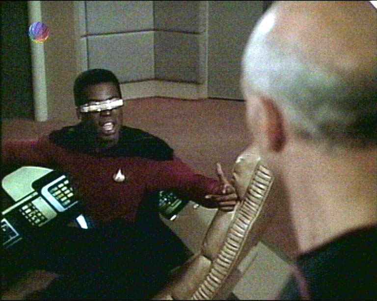 Star Trek Bilder - The Next Generation - Ein Planet wehrt sich