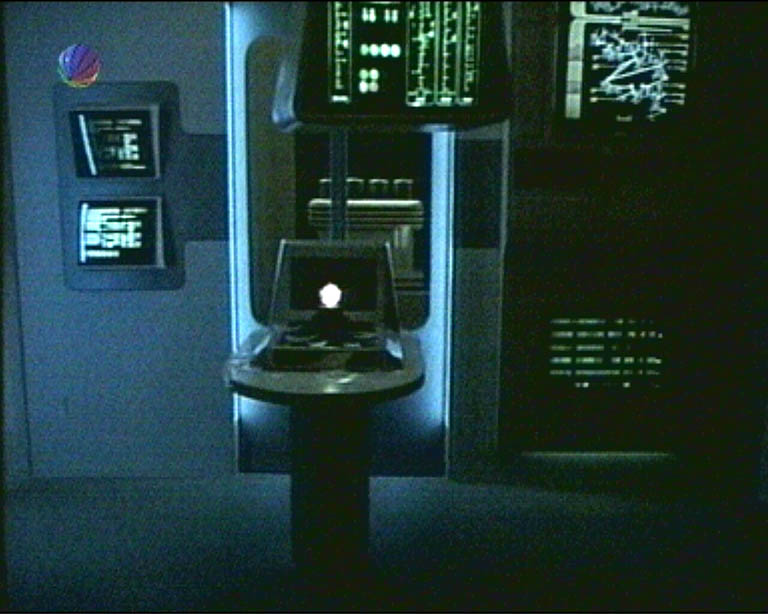 Star Trek Bilder - The Next Generation - Ein Planet wehrt sich