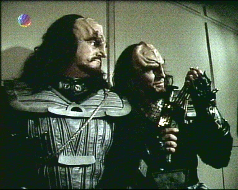 Star Trek Bilder - The Next Generation - Worfs Brüder