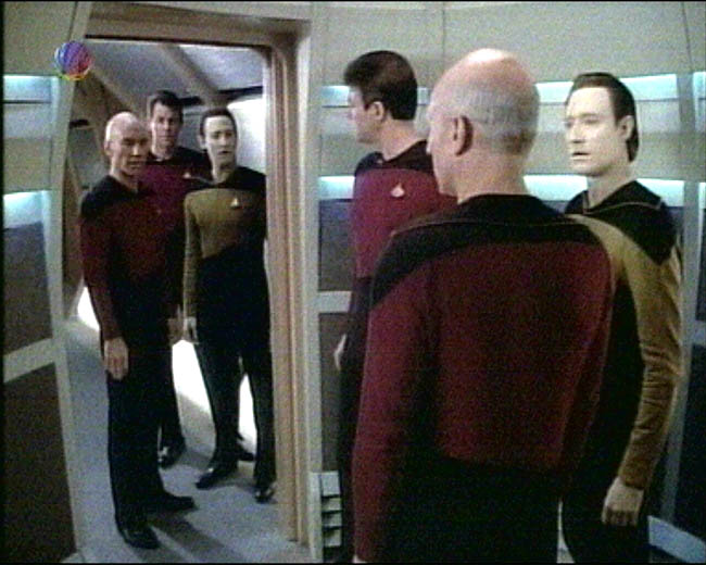 Star Trek Bilder - The Next Generation - Begegnung mit der Vergangenheit