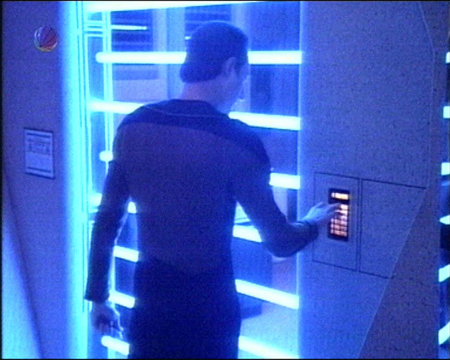 Star Trek Bilder - The Next Generation - Begegnung mit der Vergangenheit
