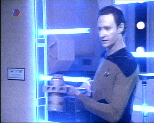 Star Trek Bilder - The Next Generation - Begegnung mit der Vergangenheit