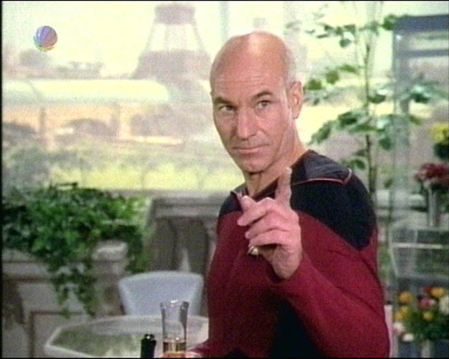 Star Trek Bilder - The Next Generation - Begegnung mit der Vergangenheit