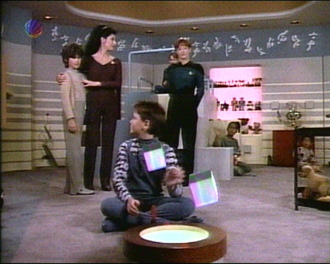 Star Trek Bilder - The Next Generation - Das Kind