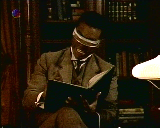 Star Trek Bilder - The Next Generation - Sherlock Data Holmes