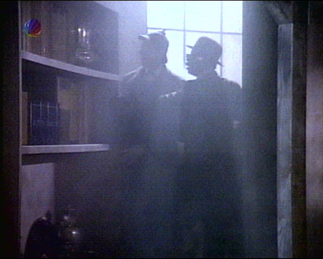 Star Trek Bilder - The Next Generation - Sherlock Data Holmes
