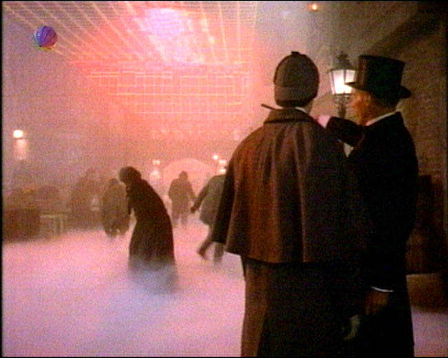 Star Trek Bilder - The Next Generation - Sherlock Data Holmes