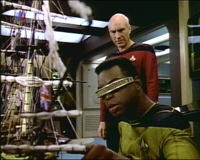 Star Trek Bilder - The Next Generation - Sherlock Data Holmes