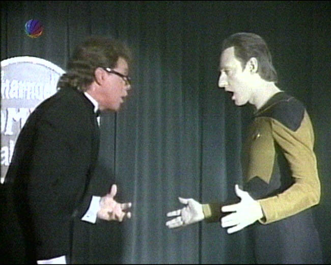 Star Trek Bilder - The Next Generation - Der unmögliche Captain Okona