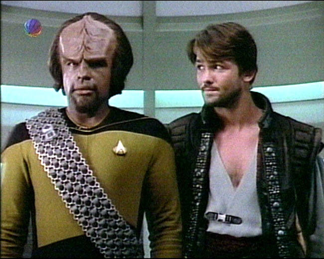 Star Trek Bilder - The Next Generation - Der unmögliche Captain Okona