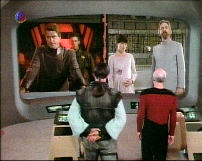 Star Trek Bilder - The Next Generation - Der unmögliche Captain Okona