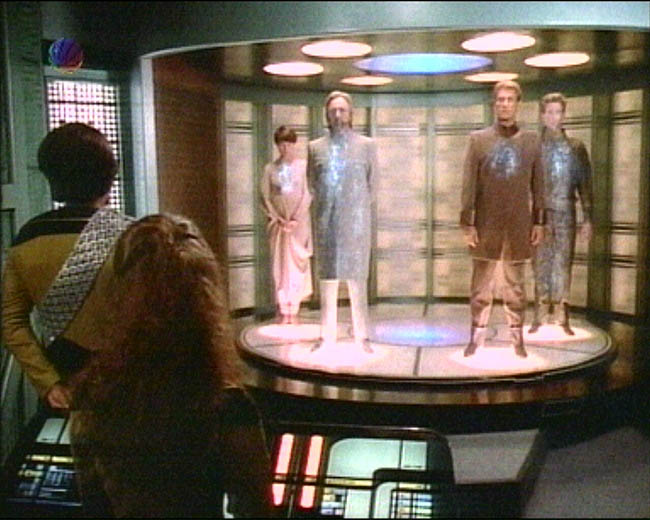Star Trek Bilder - The Next Generation - Der unmögliche Captain Okona