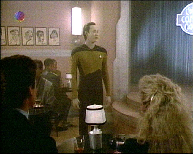 Star Trek Bilder - The Next Generation - Der unmögliche Captain Okona