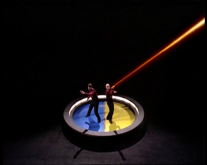 Star Trek Bilder - The Next Generation - Der Austauschoffizier