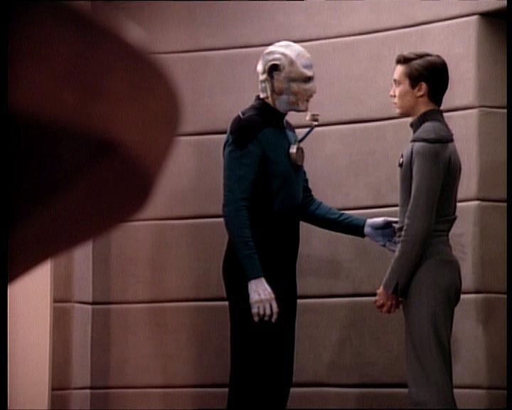 Star Trek Bilder - The Next Generation - Der Austauschoffizier