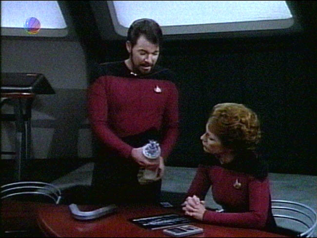 Star Trek Bilder - The Next Generation - Wem gehört Data?