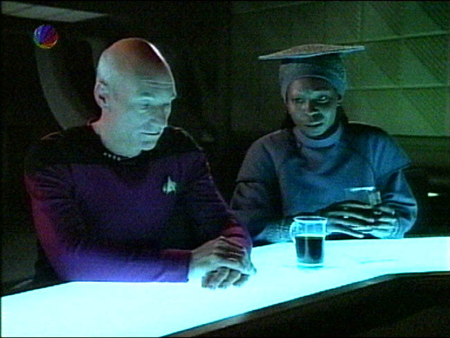 Star Trek Bilder - The Next Generation - Wem gehört Data?