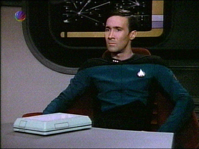 Star Trek Bilder - The Next Generation - Wem gehört Data?