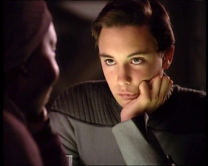 Star Trek Bilder - The Next Generation - Die Thronfolgerin