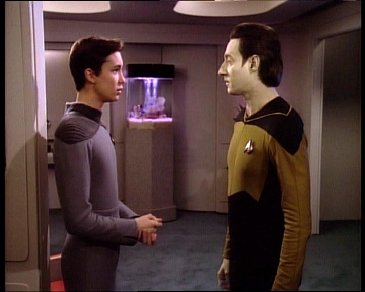 Star Trek Bilder - The Next Generation - Die Thronfolgerin